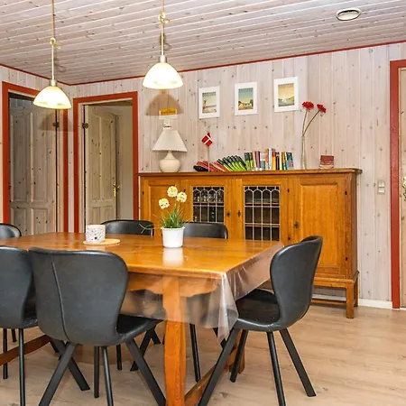 4 Star In Oksbol * Oster Vrogum